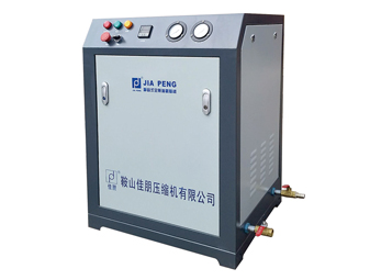箱式新型全無(wú)油氣體增壓機(jī)